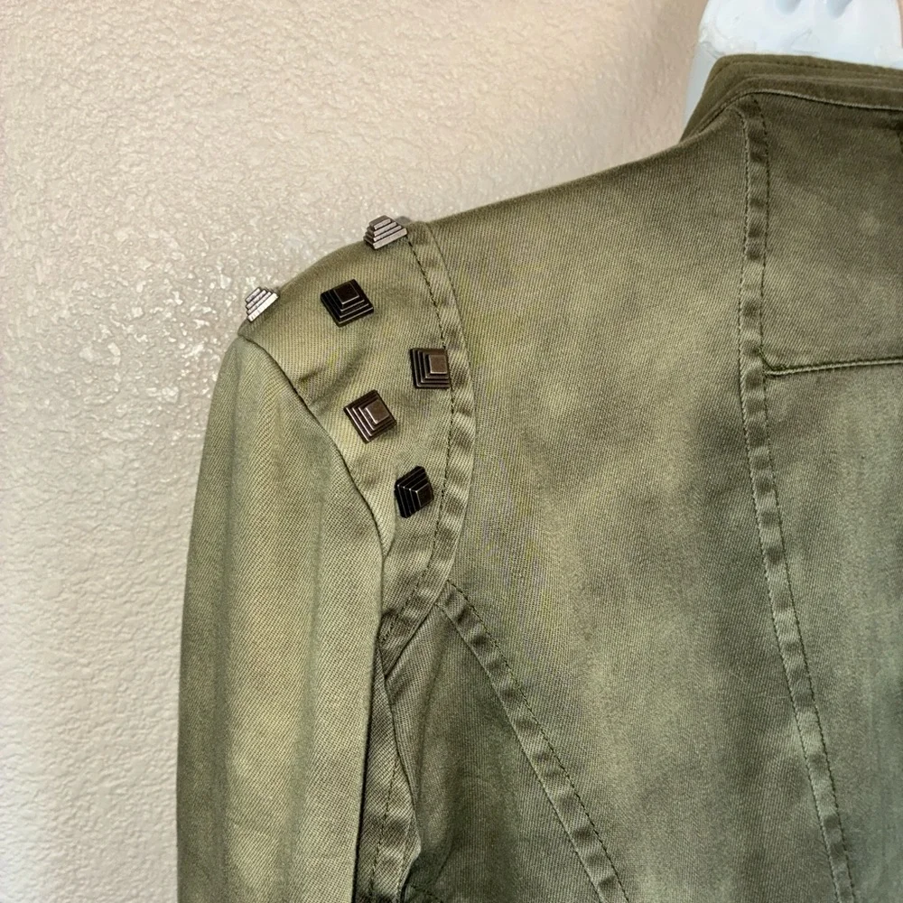 LOOKBOOK STORE Studded ‘Army’ Green Women's Cropped Jacket with Zippers. XL EUC - Picture 6 of 17